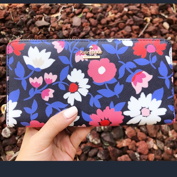 👛Kate Spade Wallet👛 New With Tag - Picture 2 of 7